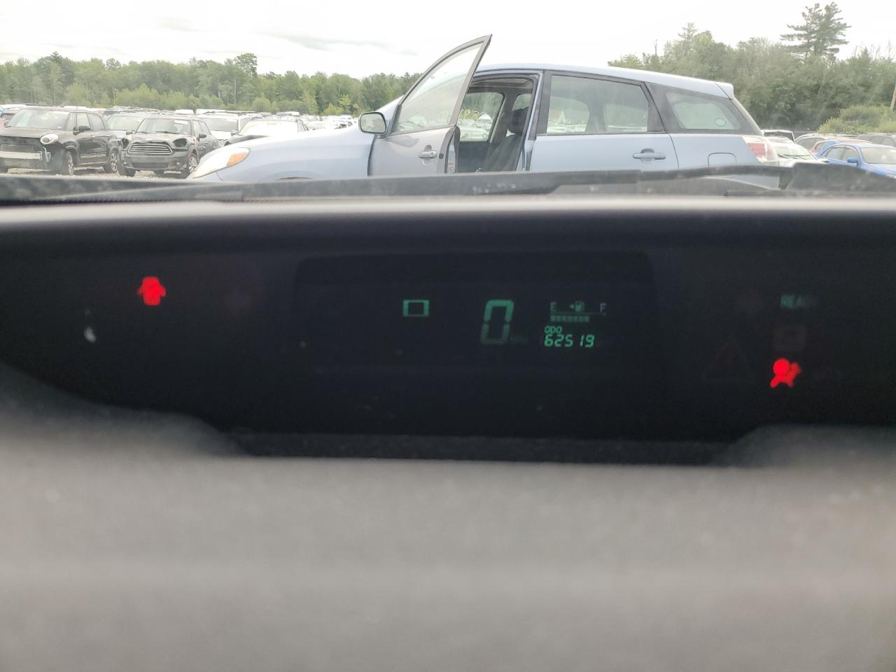 Toyota Prius Image 10