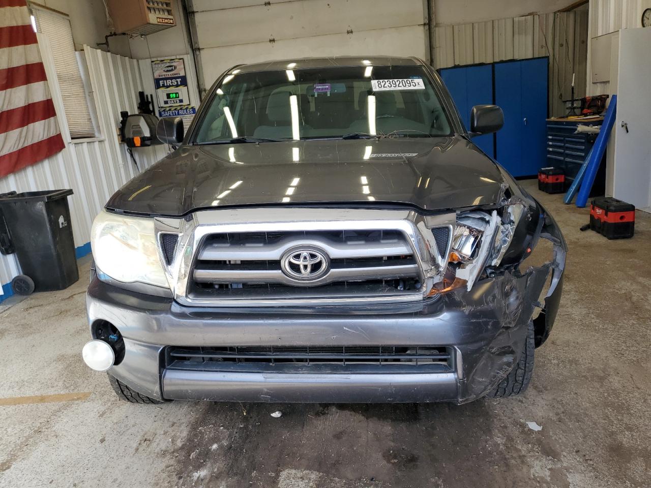 Toyota Tacoma Double Cab Image 6