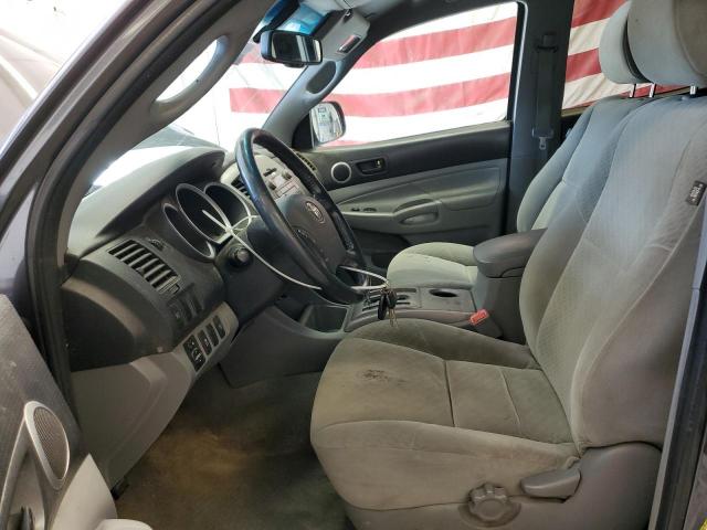 Toyota Tacoma Double Cab Image 12