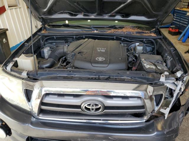 Toyota Tacoma Double Cab Image 7