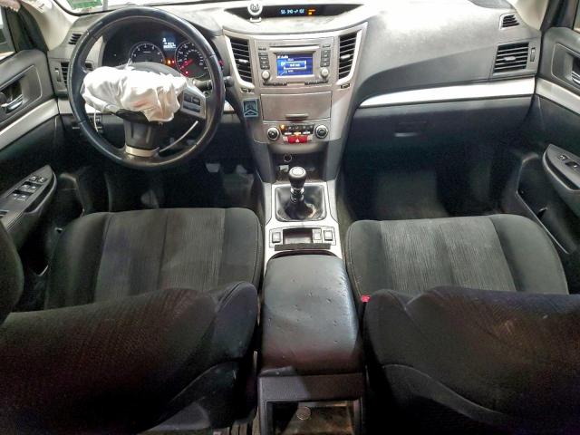 Subaru Outback 2.5i Premium Image 6