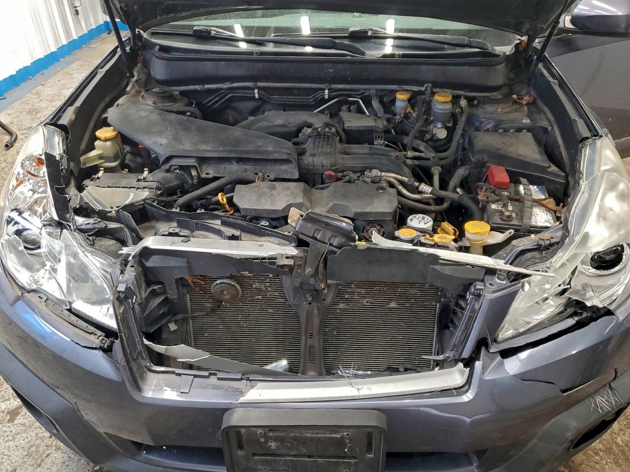 Subaru Outback 2.5i Premium Image 8