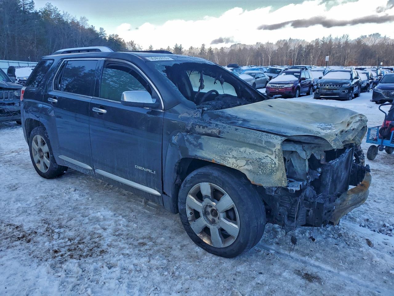 GMC Terrain Denali Image 4