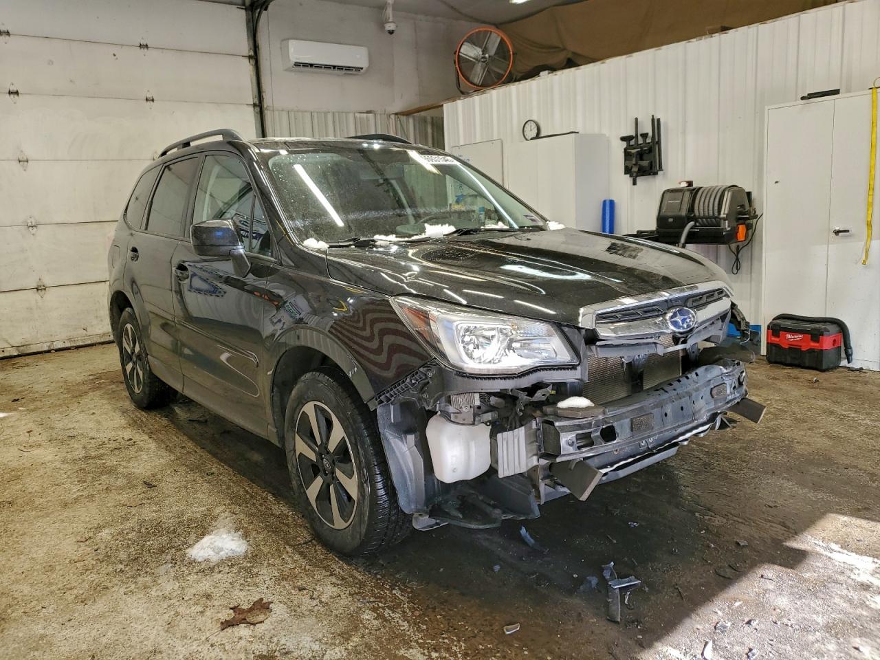 Subaru Forester 2.5i Premium Image 11
