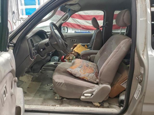 Toyota Tacoma Xtracab Image 3