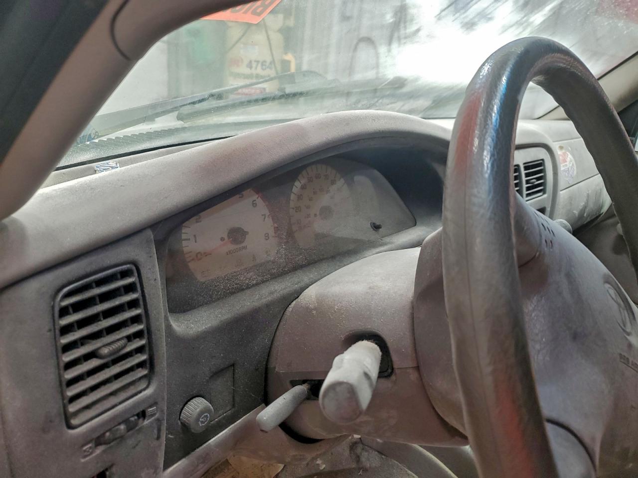 Toyota Tacoma Xtracab Image 6