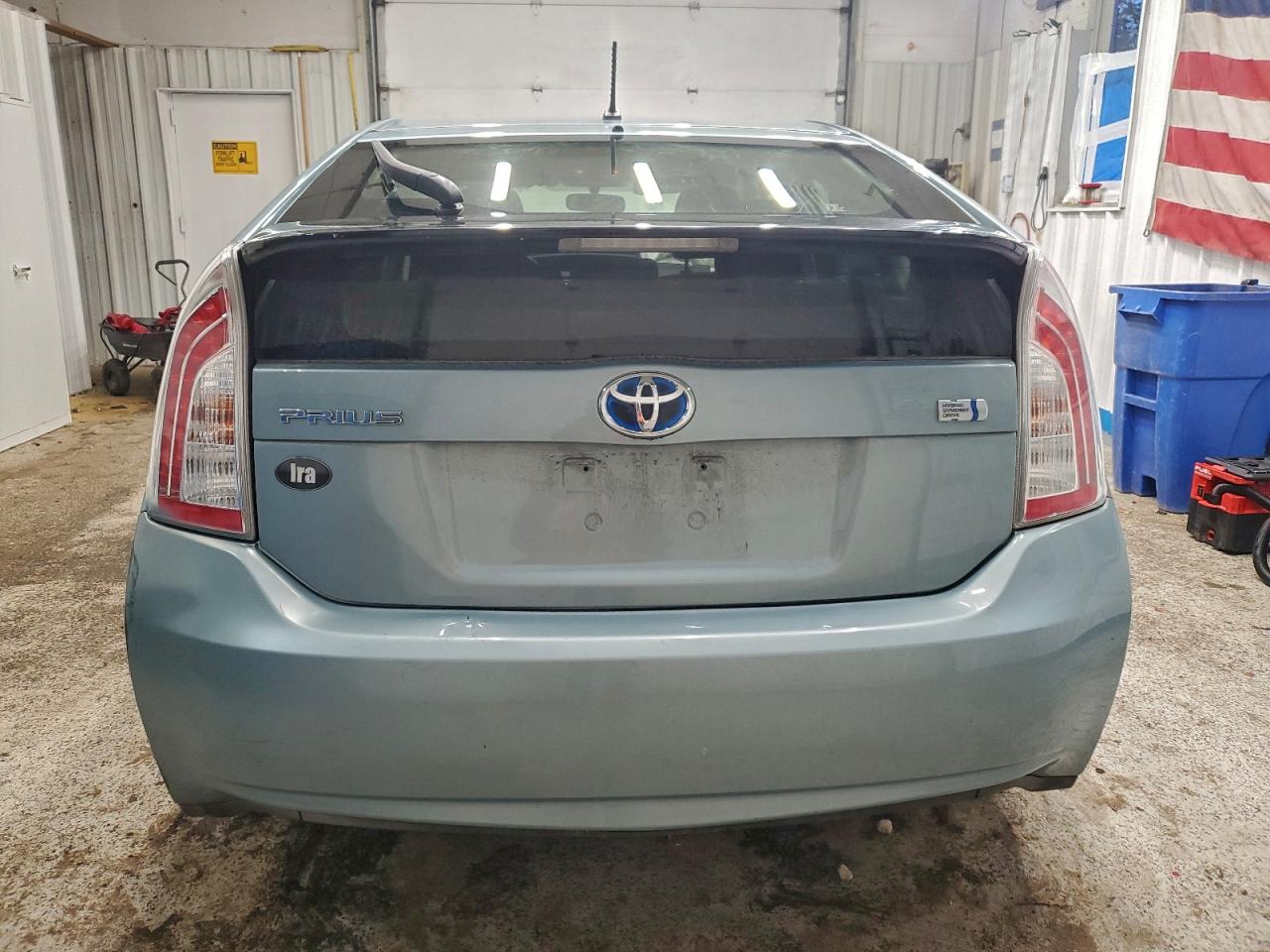 Toyota Prius Image 2