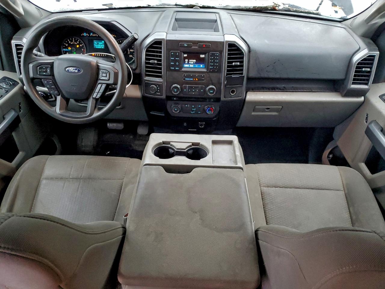 Ford F-150 Supercrew Image 12