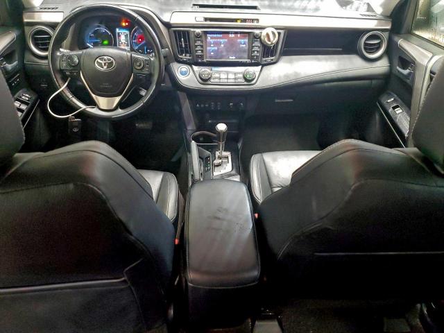 Toyota RAV4 Limited Image 2