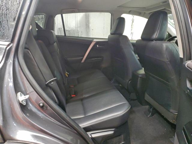 Toyota RAV4 Limited Image 11