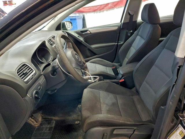 Volkswagen Golf Image 5