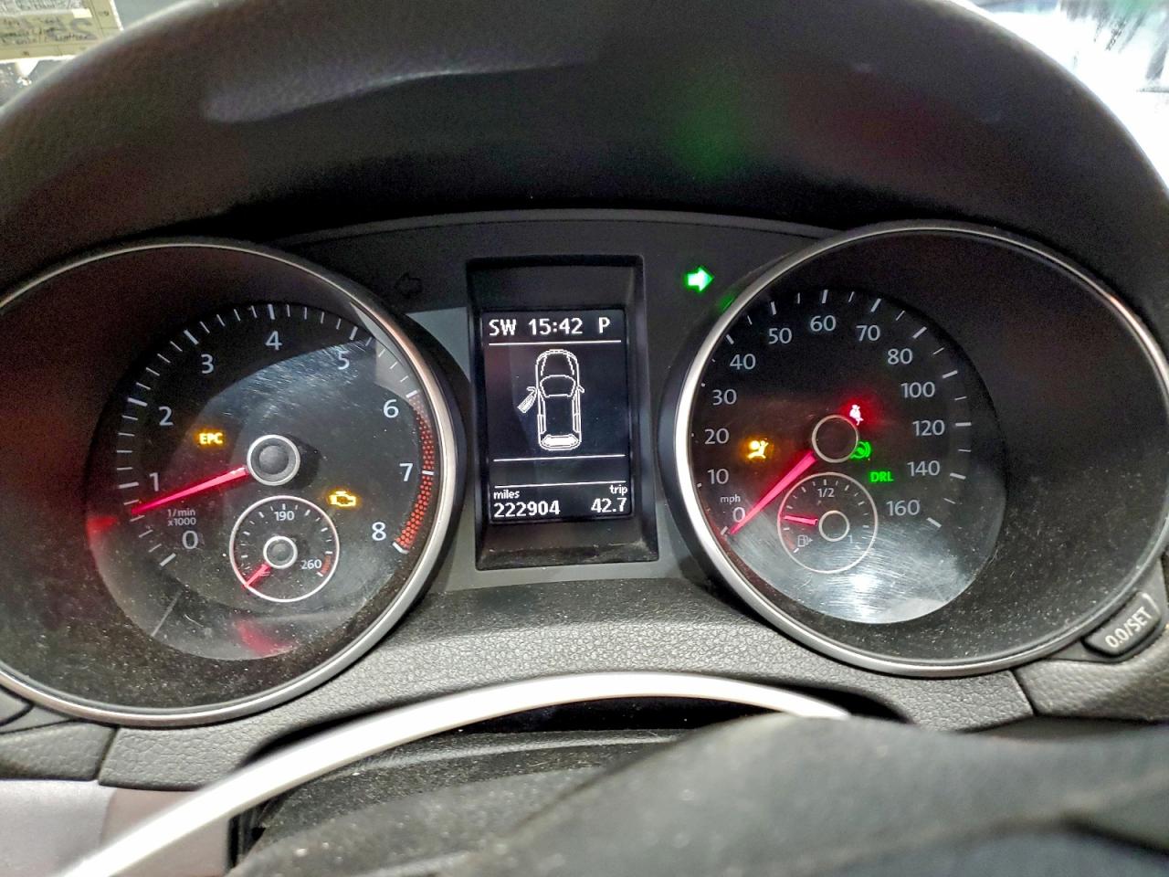 Volkswagen Golf Image 2