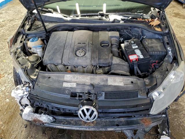 Volkswagen Golf Image 8