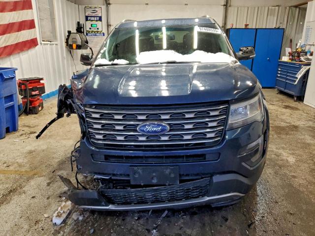 Ford Explorer Xlt Image 11