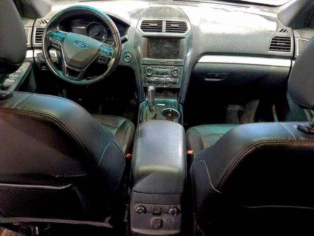 Ford Explorer Xlt Image 6