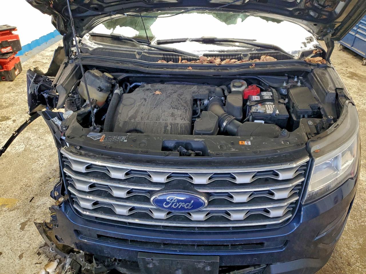 Ford Explorer Xlt Image 5