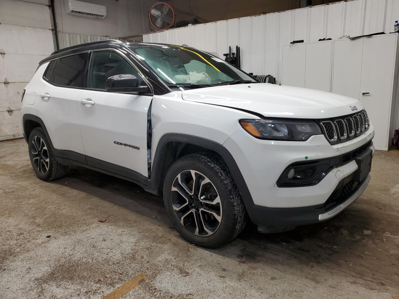 Jeep Compass Limited Image 2