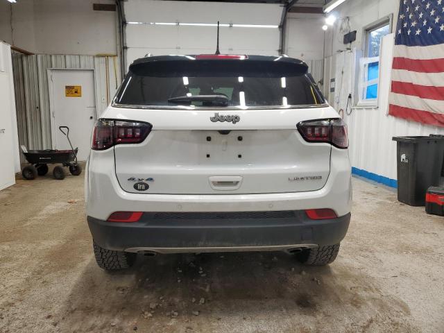 Jeep Compass Limited Image 4