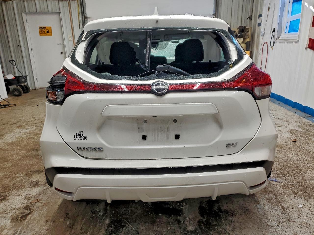 Nissan Kicks Sv Image 2