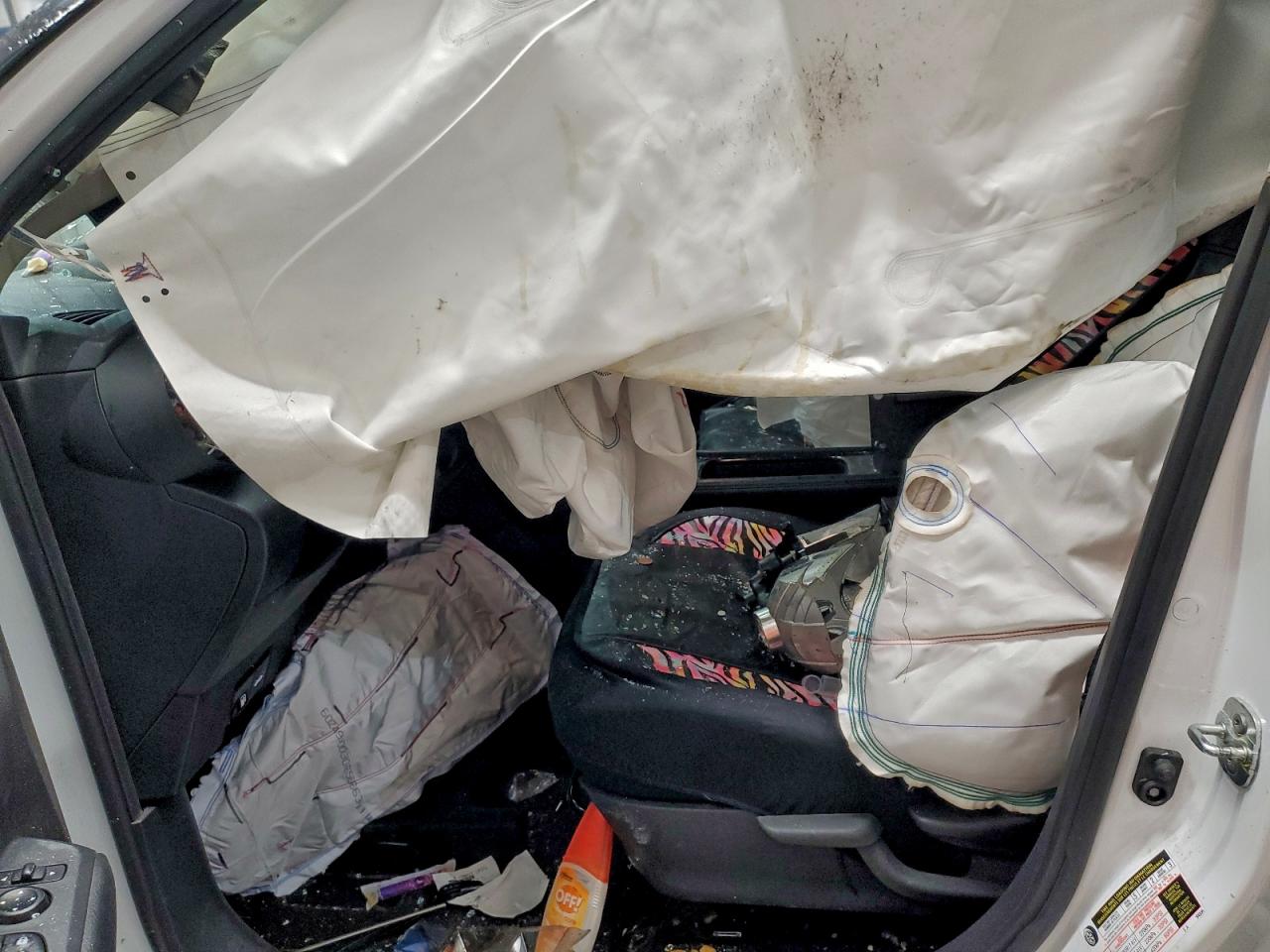 Nissan Kicks Sv Image 3