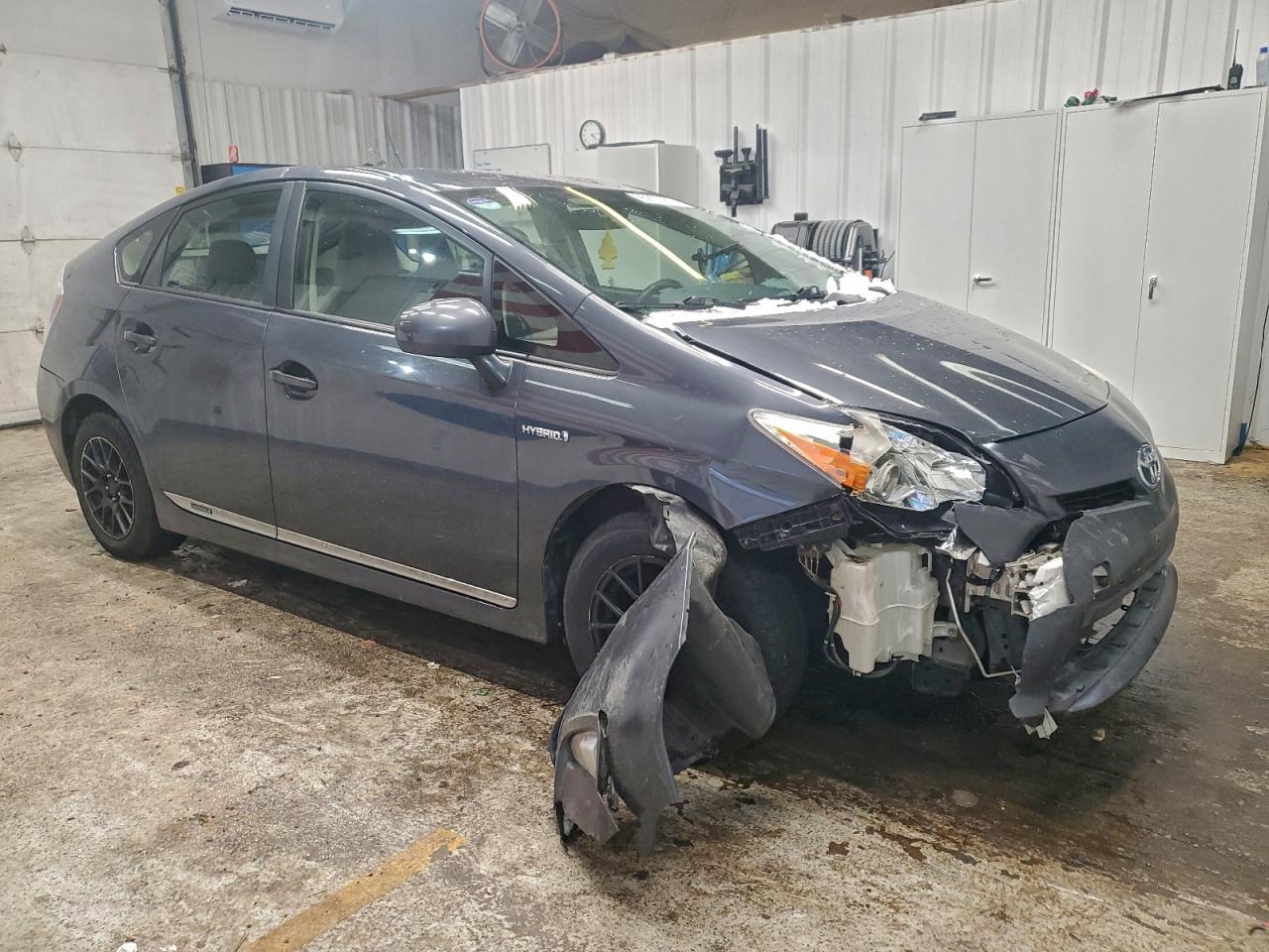 Toyota Prius Image 2