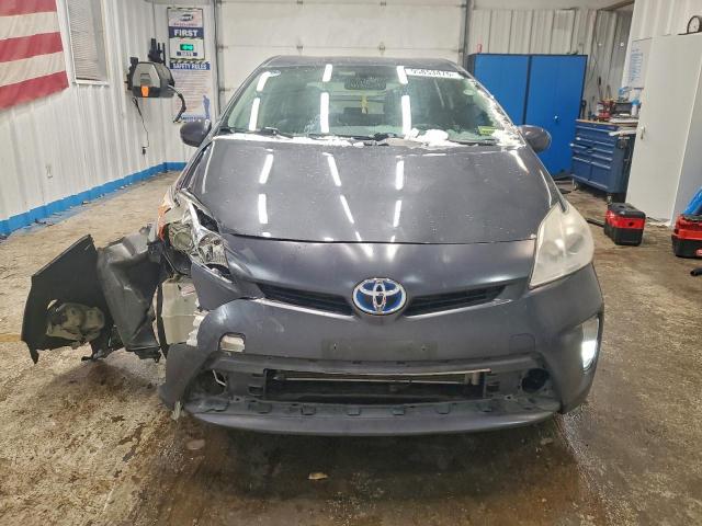 Toyota Prius Image 7