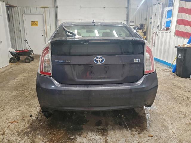 Toyota Prius Image 3