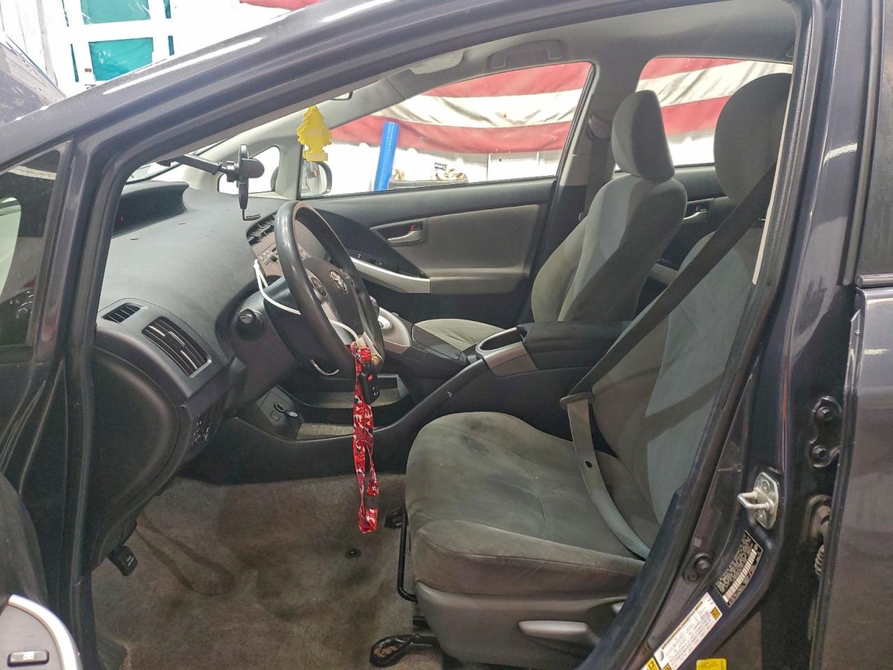 Toyota Prius Image 5