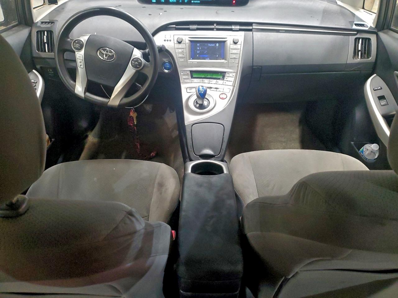 Toyota Prius Image 4