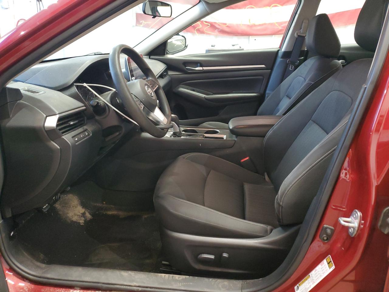 Nissan Altima Sv Image 5