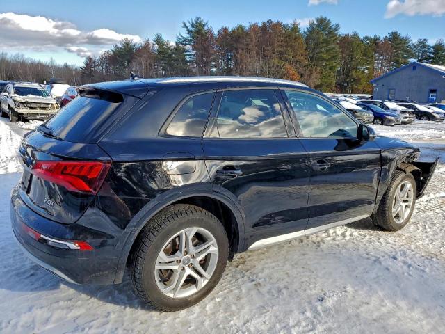 Audi Q5 Premium Image 4