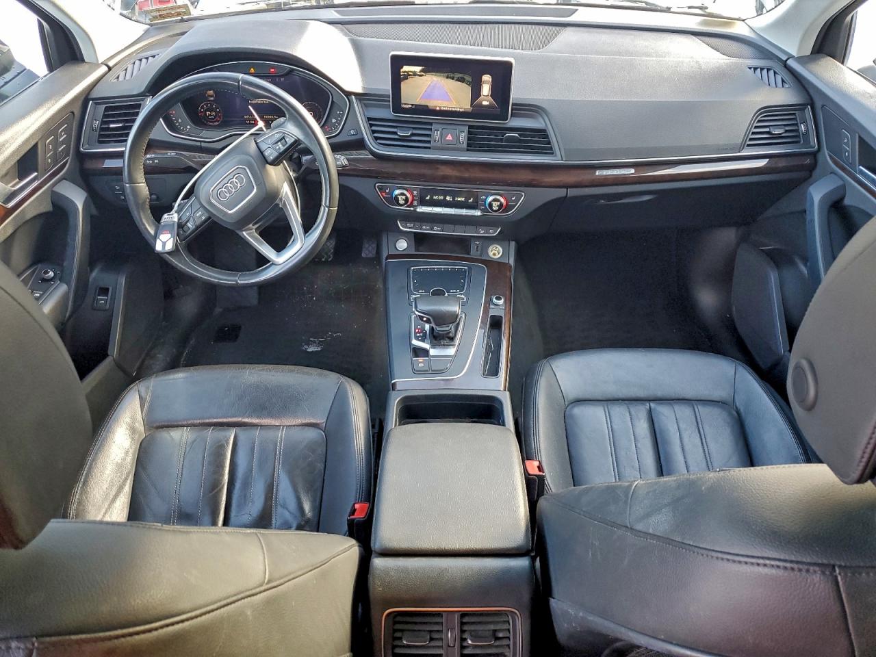 Audi Q5 Premium Image 12