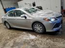 Toyota Camry Le Image 12