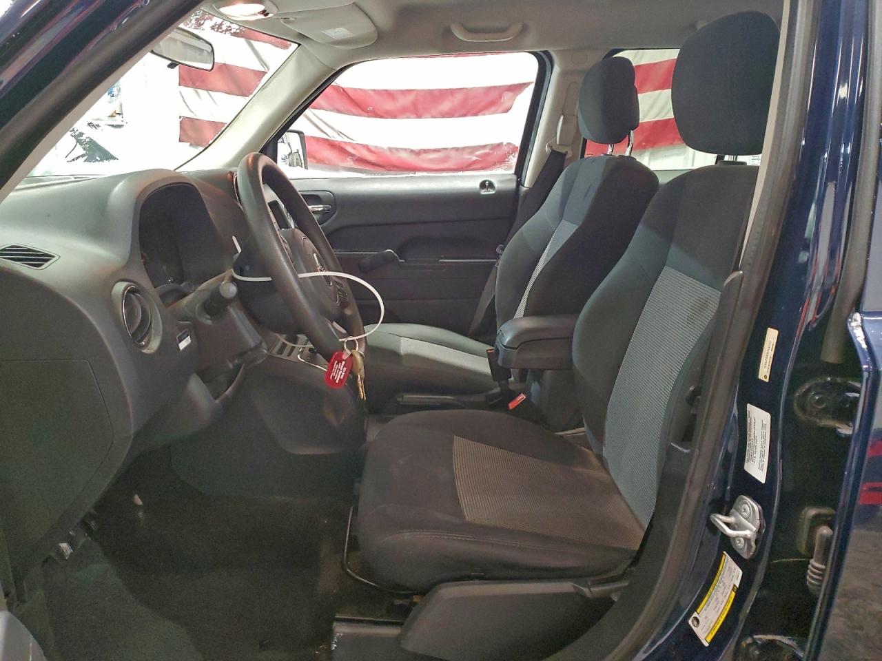 Jeep Patriot Sport Image 3