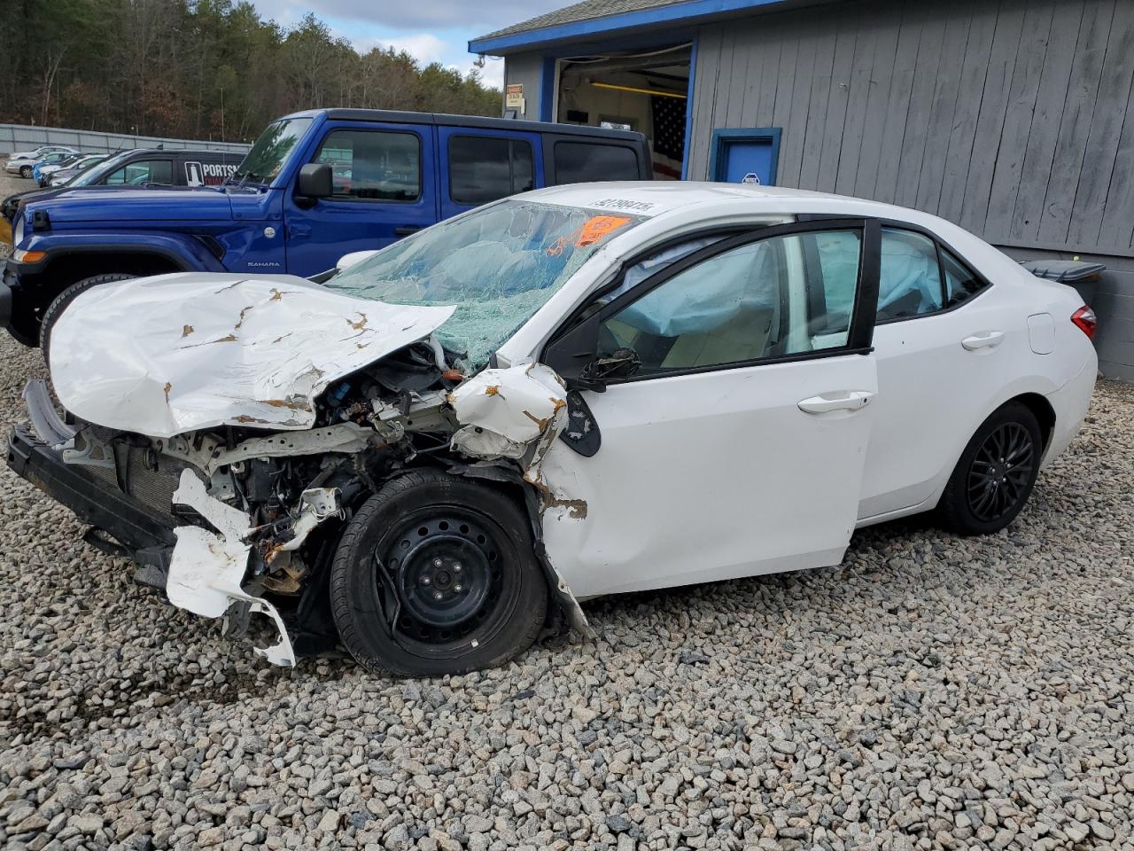 Toyota Corolla L Image 1