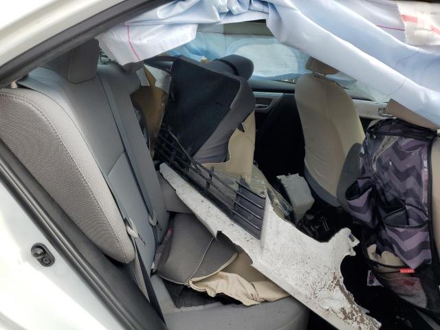 Toyota Corolla L Image 9