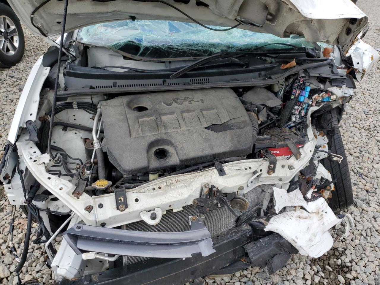 Toyota Corolla L Image 7