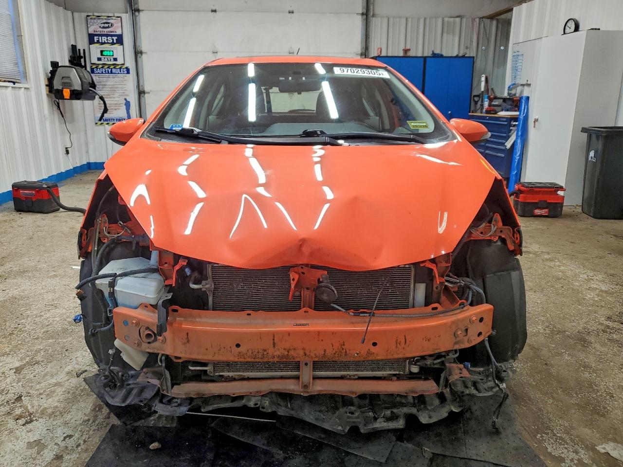 Toyota Prius Image 2