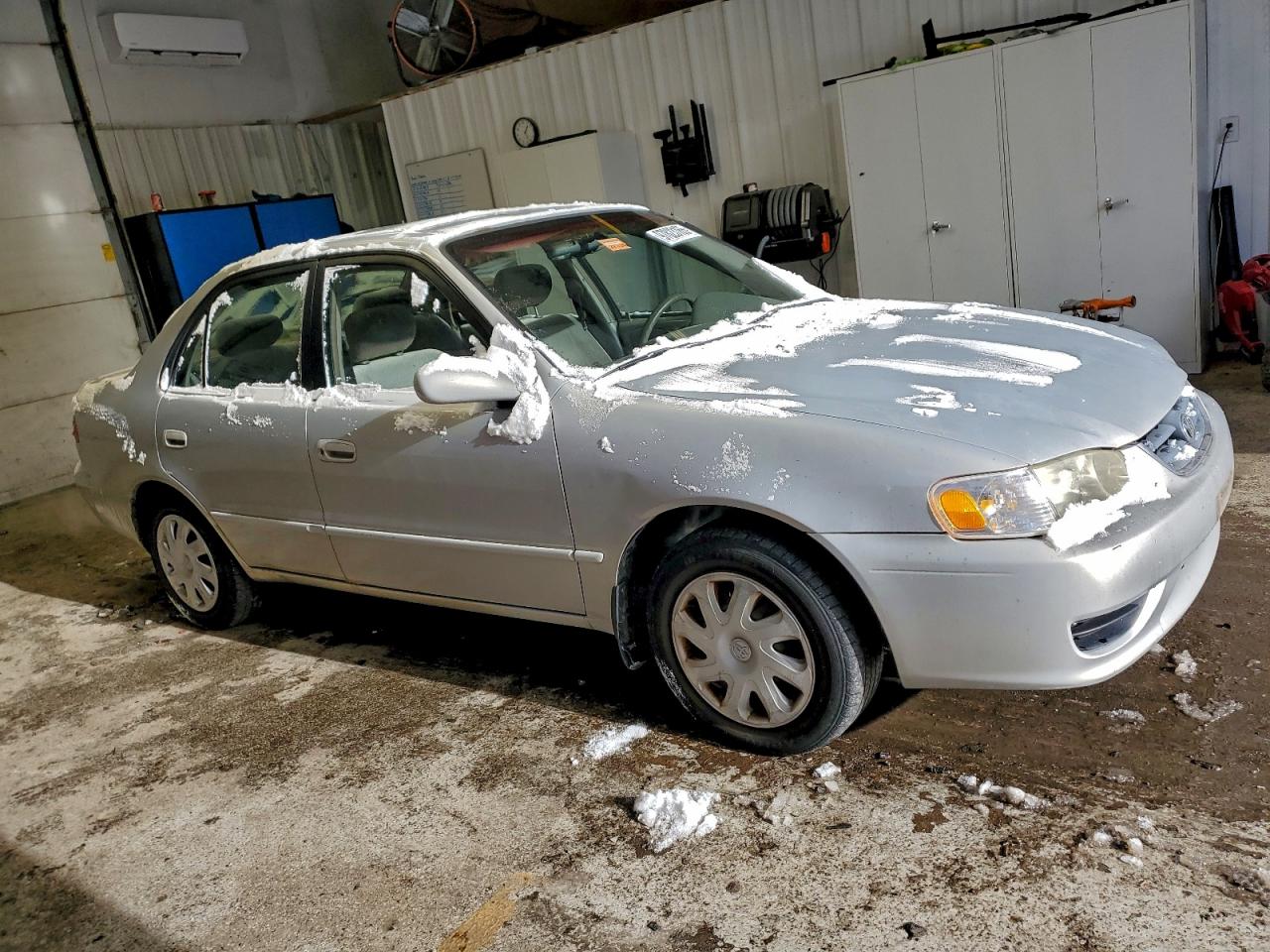 Toyota Corolla Ce Image 12