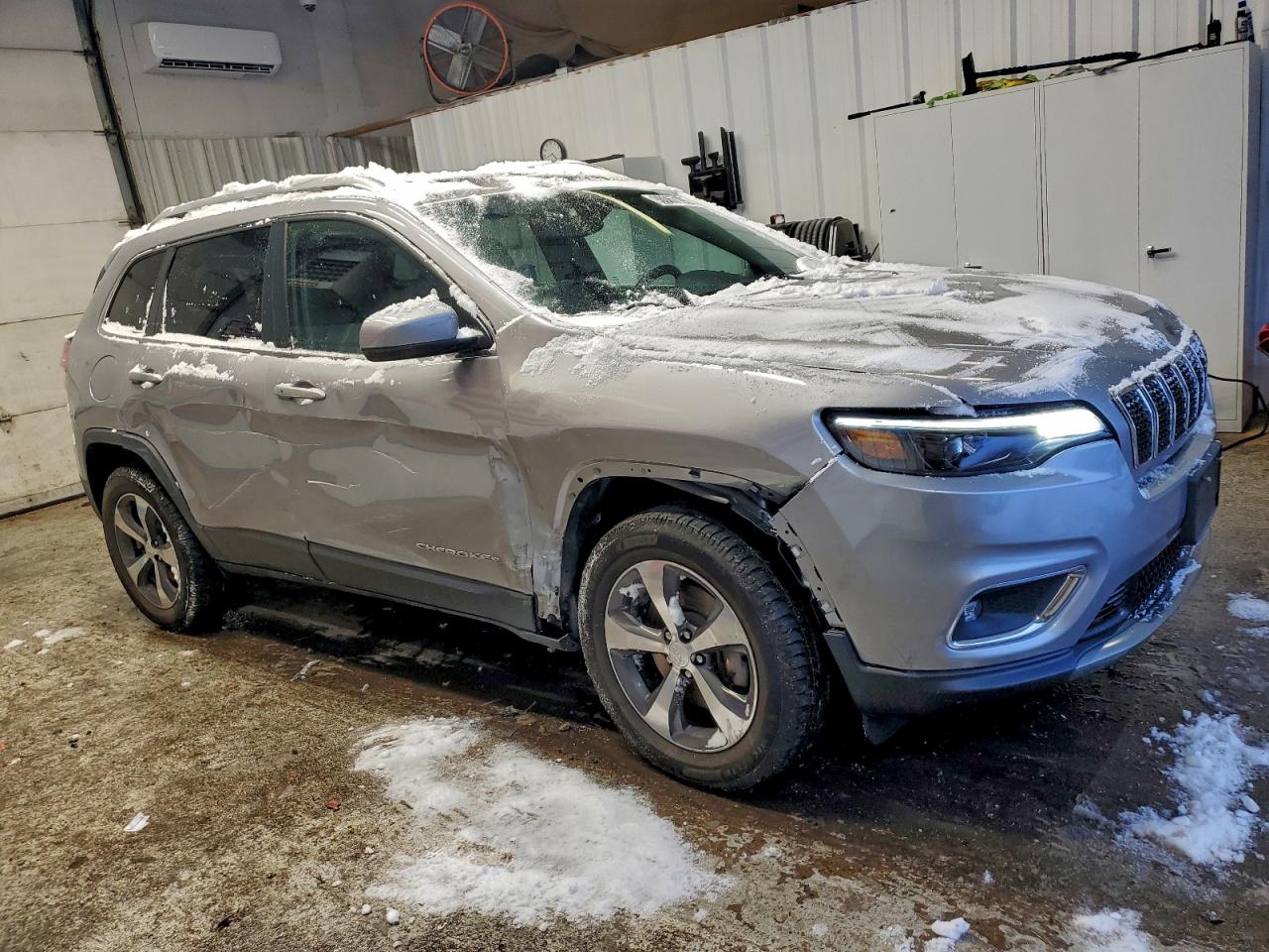 Jeep Grand Cherokee Limited Image 13