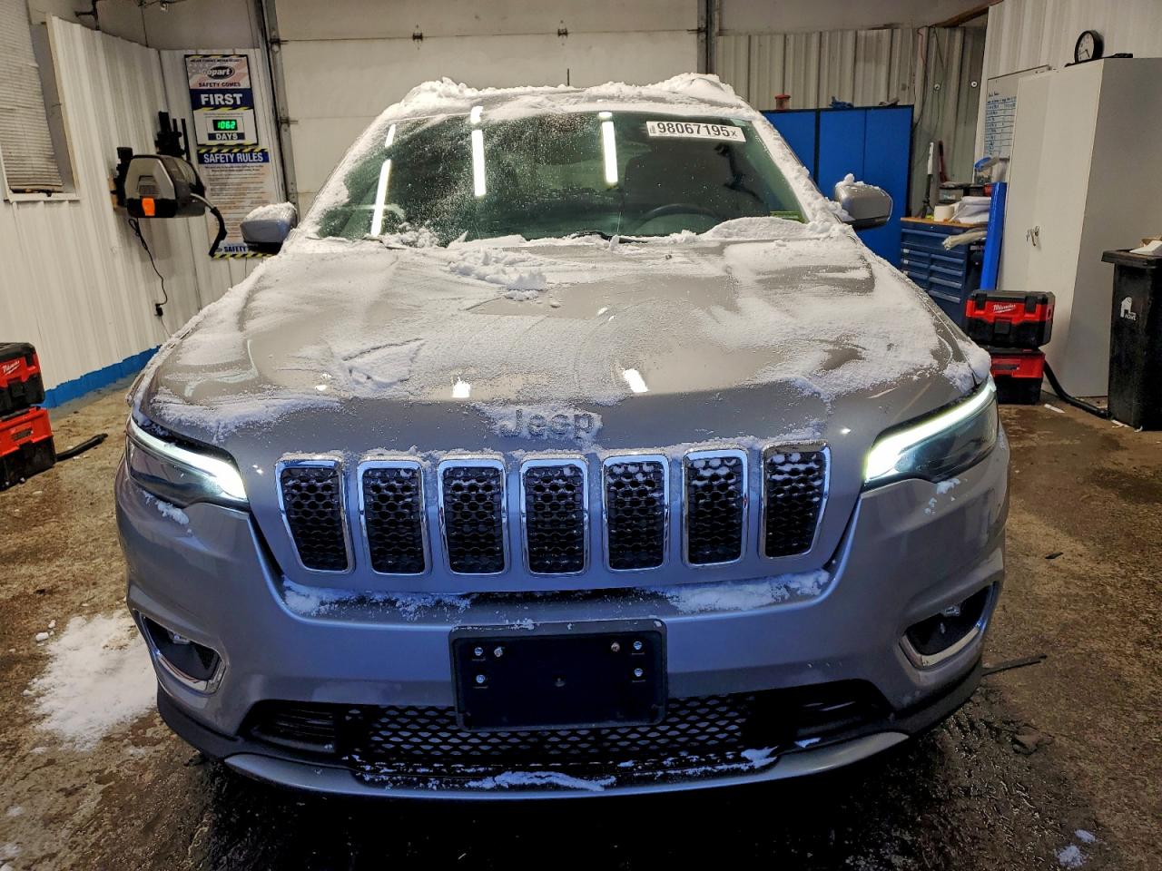 Jeep Grand Cherokee Limited Image 3