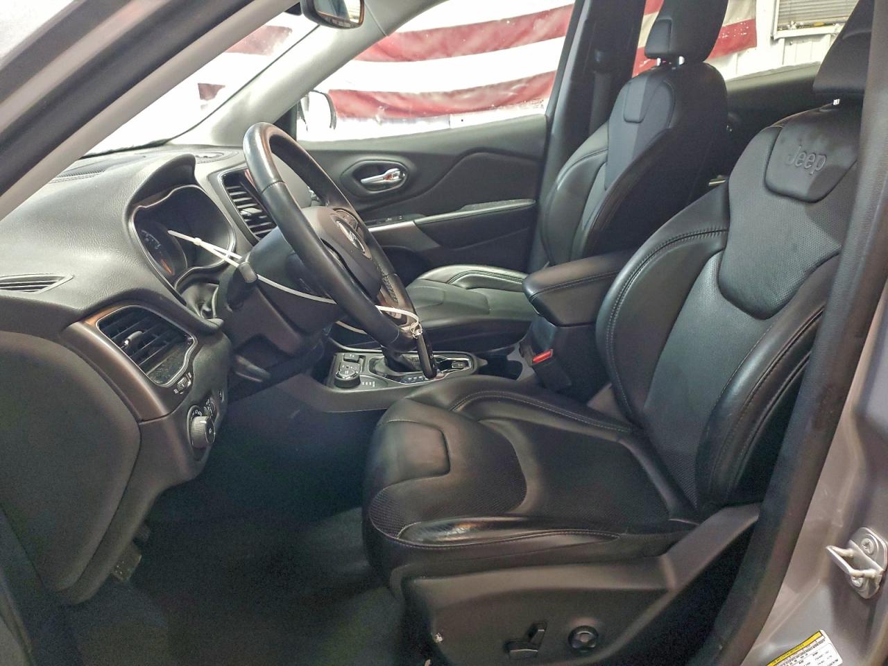 Jeep Grand Cherokee Limited Image 7