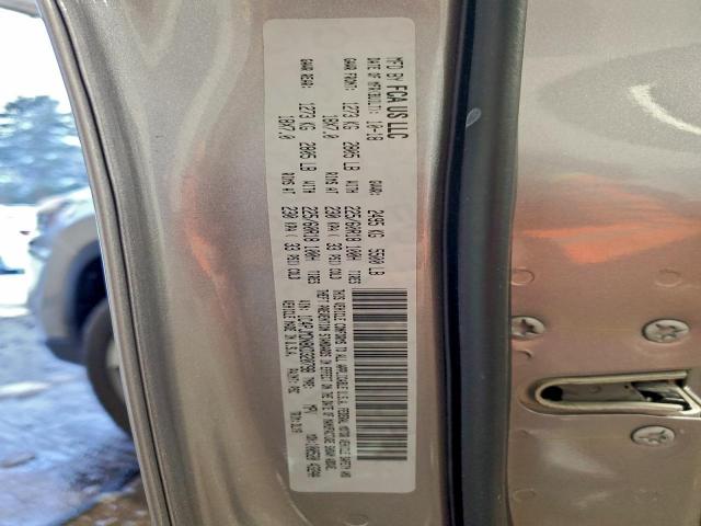 Jeep Grand Cherokee Limited Image 9