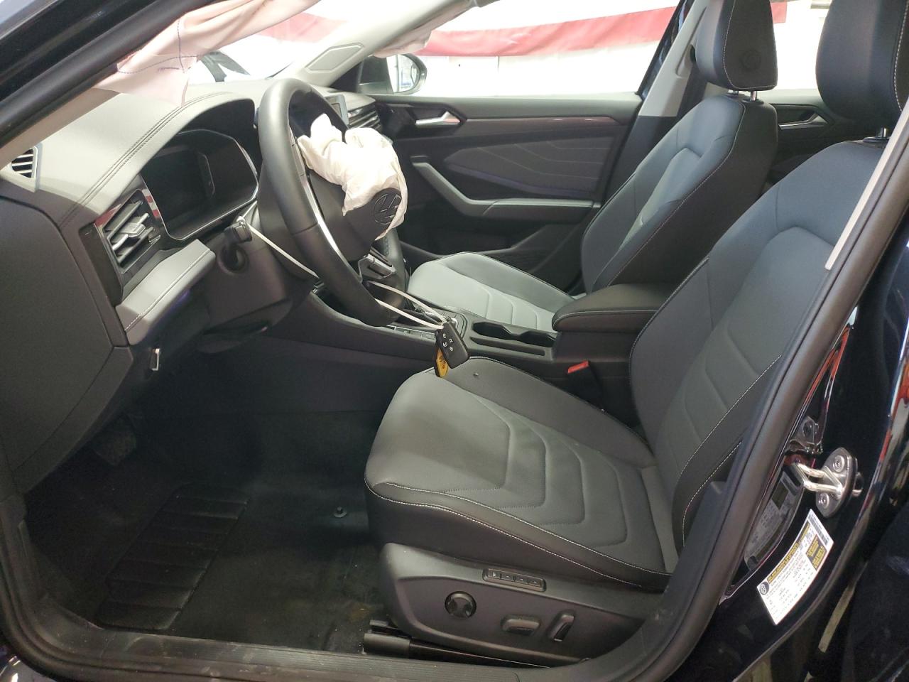 Volkswagen Jetta Sel Image 4