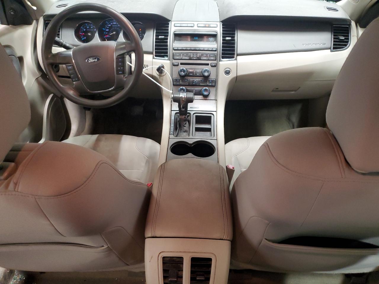 Ford Taurus Se Image 5