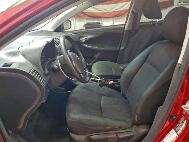 Toyota Corolla Base Image 11