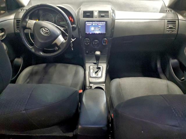 Toyota Corolla Base Image 6