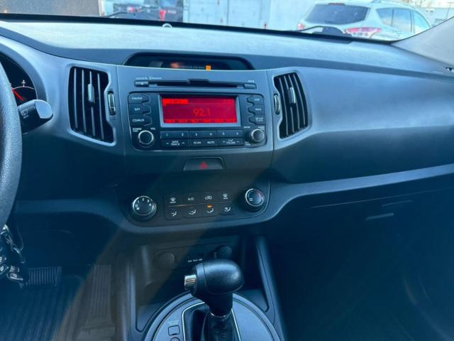 Kia Sportage Lx Image 9