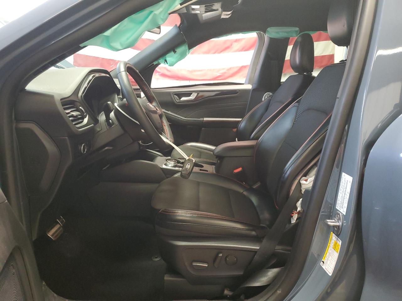 Ford Escape St Line Image 12