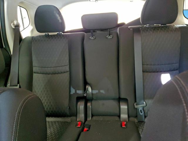 Nissan Rogue S Image 6